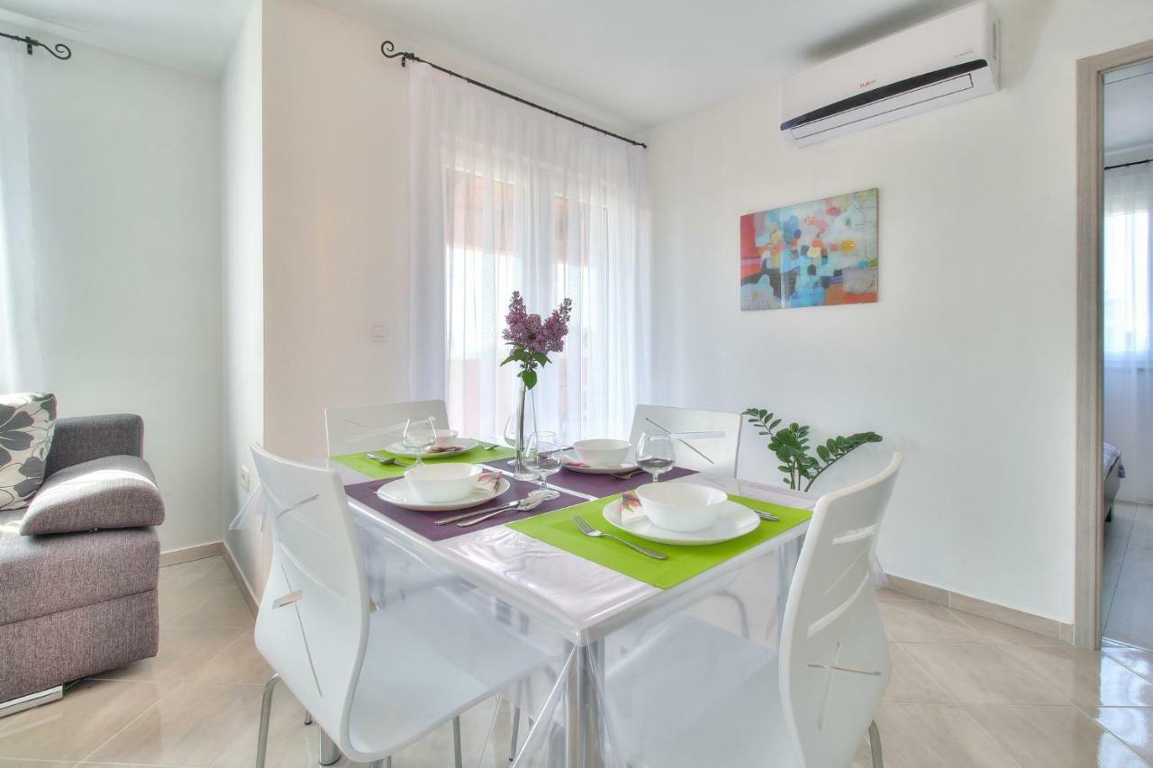 Apartments Antunovic Umag Exterior foto